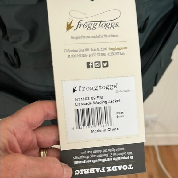 Frog Toggs Green Sportsman Field Jacket - Picture 2 of 12